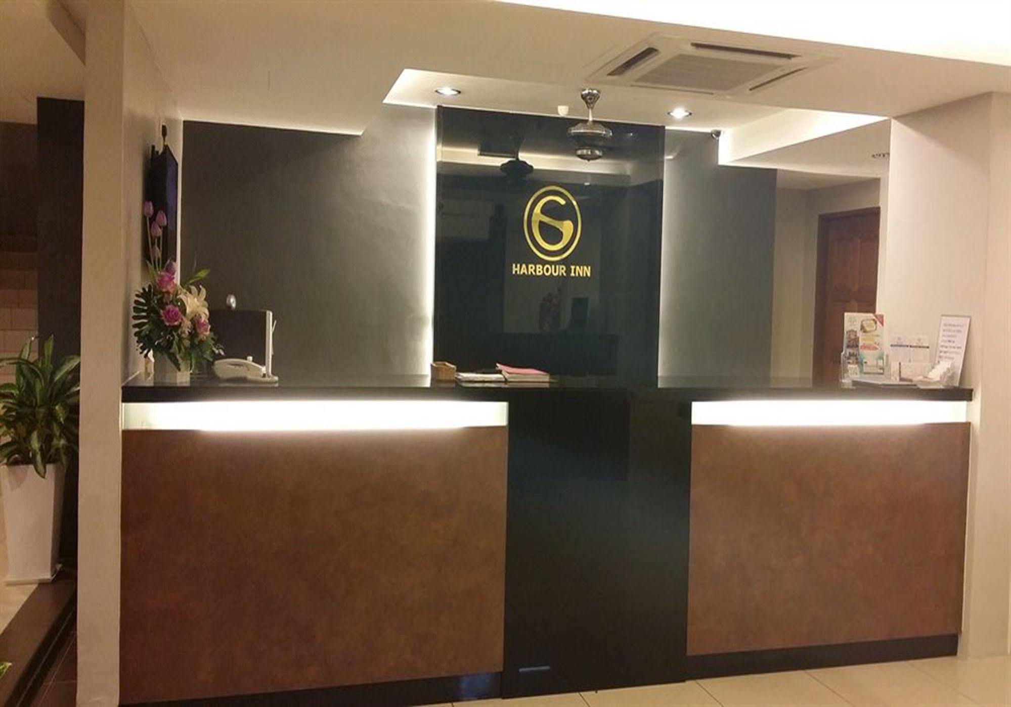 Harbour Hotel 3*